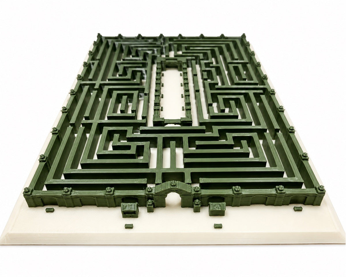 The Shining Overlook Hotel Hedge Maze 3D Printed Model - main view